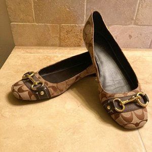 Classic Coach Ballet Flat